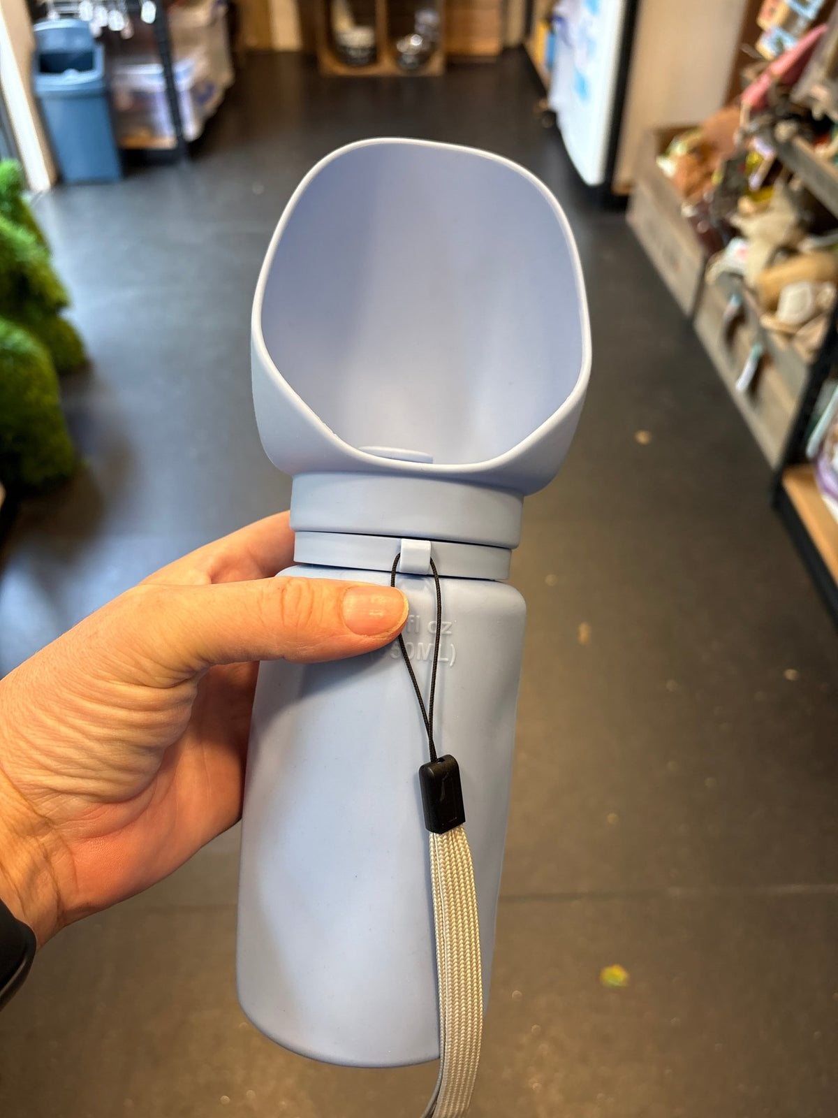 Travel water bottle