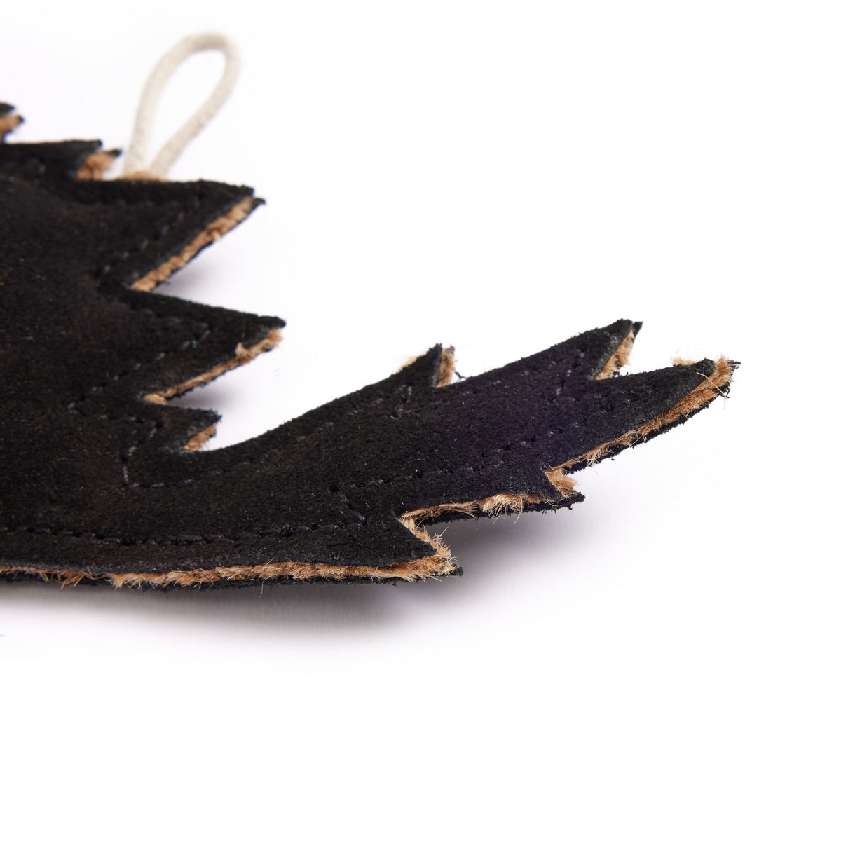 Green & Wilds Scaredy Cat eco dog toy tail detail